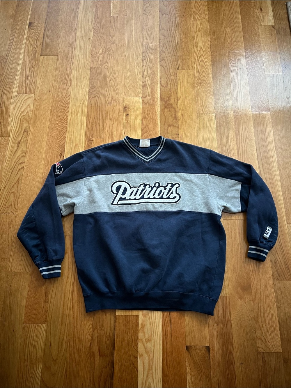 Vintage NFL patriots sweatshirt